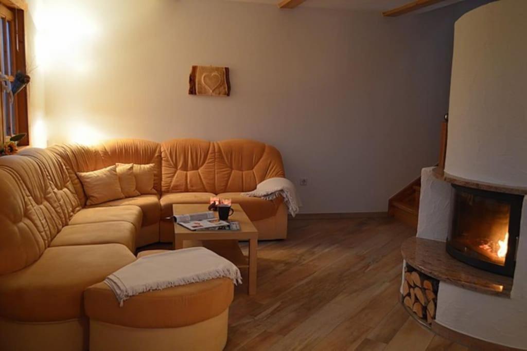 Ferienhaus Sonnenblick Entspannung Mit Sauna Kamin Und Balkon Sonneberg Exterior photo